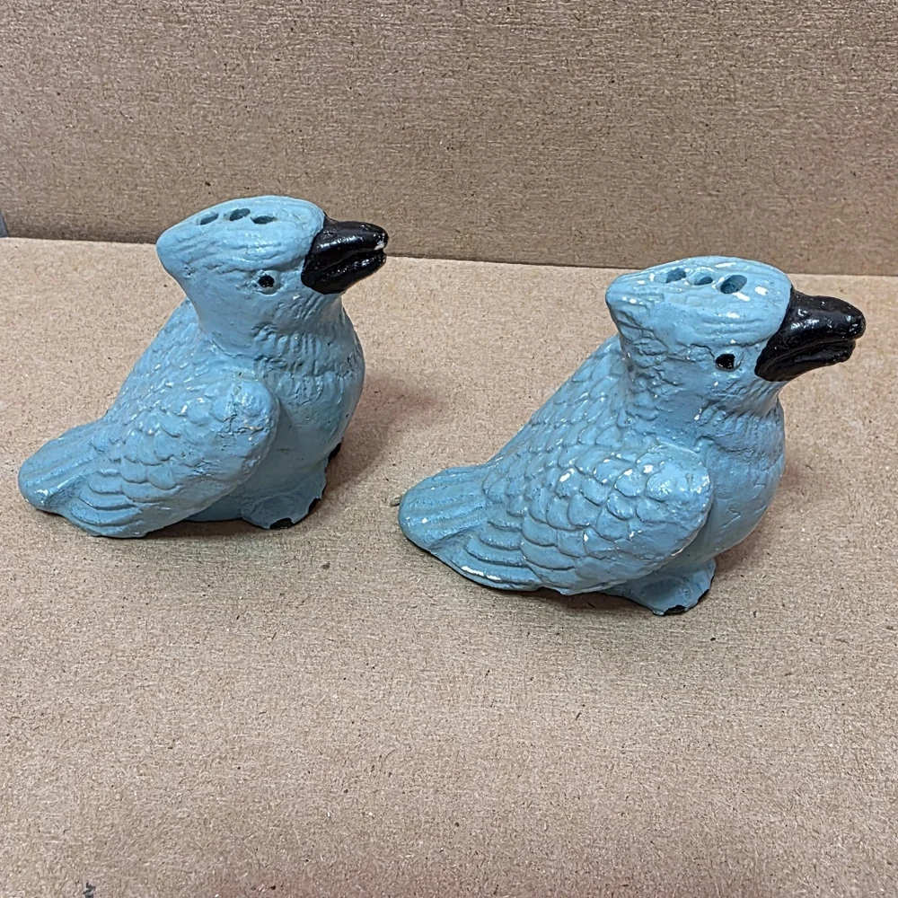 Vintage blue chalkware
